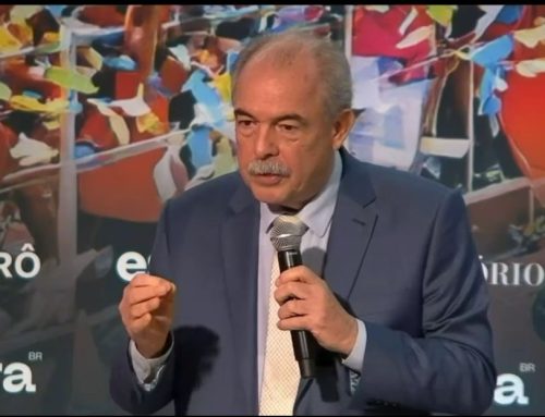 NÃO SE CONSTRÓI UMA NAÇÃO COM UMA VISÃO SIMPLISTA, ALERTA MERCADANTE