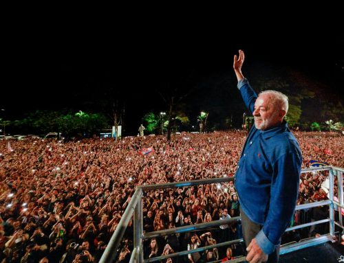 O LEVANTE DA SOCIEDADE CIVIL